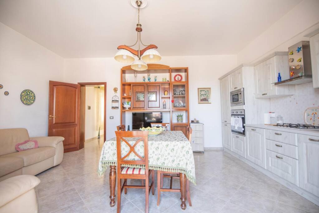 A Pochi Passi Dal Mare Apartment ซานวิโต โลคาโป ภายนอก รูปภาพ