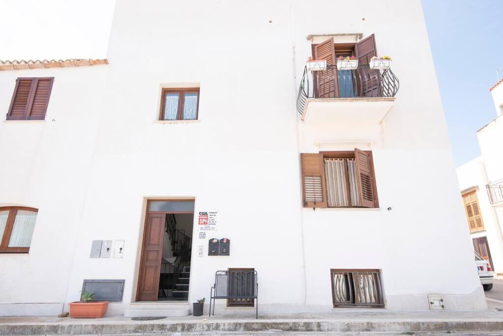 A Pochi Passi Dal Mare Apartment ซานวิโต โลคาโป ภายนอก รูปภาพ